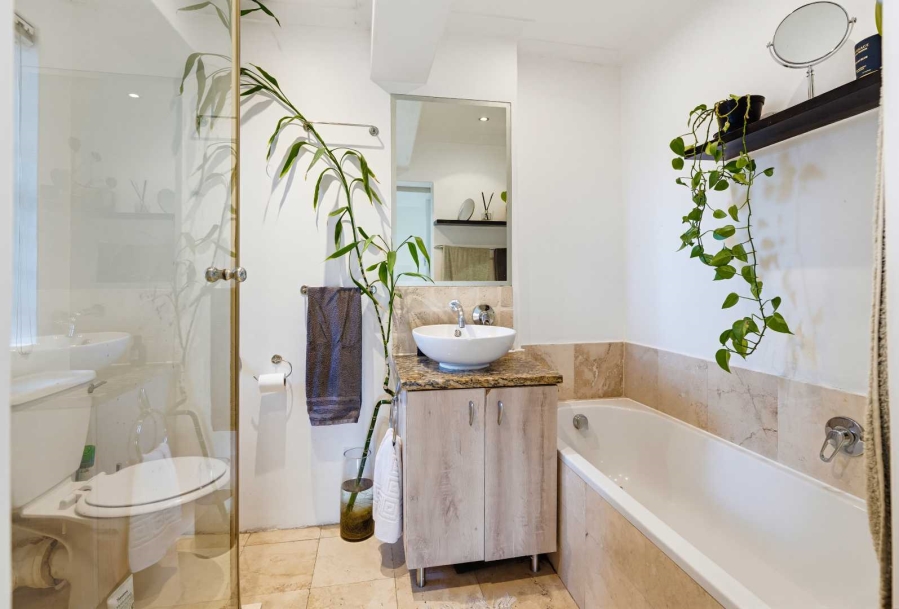 2 Bedroom Property for Sale in Bantry Bay Western Cape